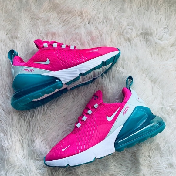 Nike Air Max 270 - Picture 2 of 7